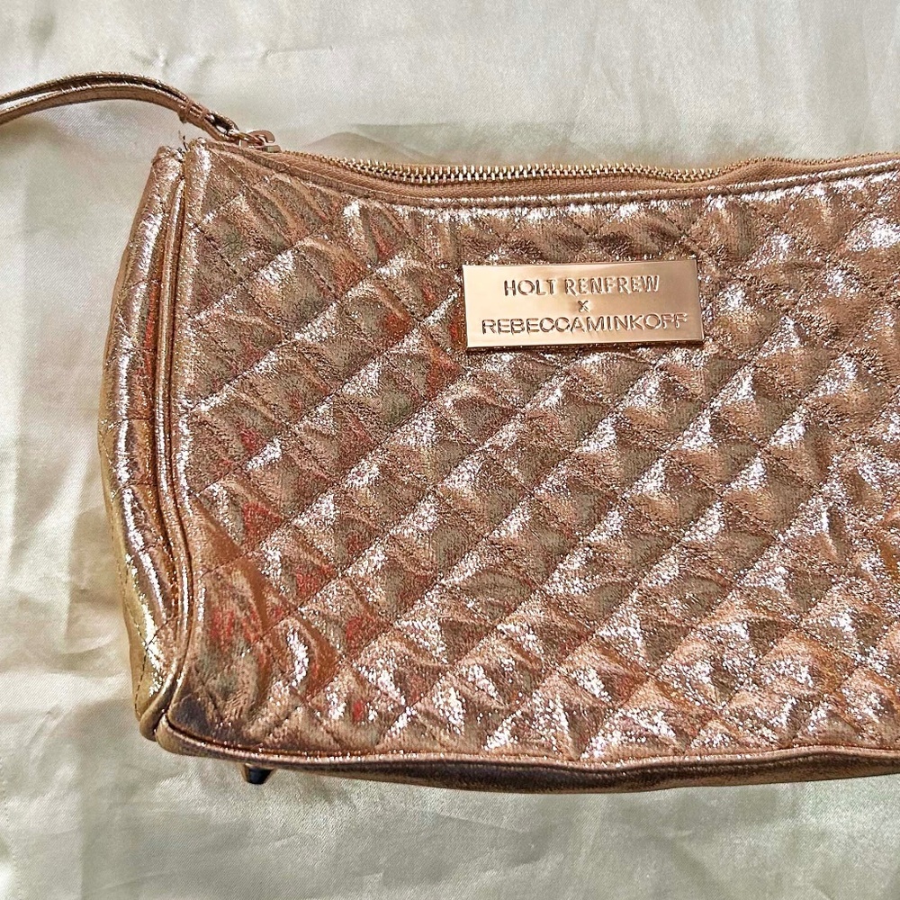 REBECCA MINKOFF HOLT RENFREW, WRIST BAG, GOLD SPARKLE QUILTED FABRIC, TOP ZIPPER